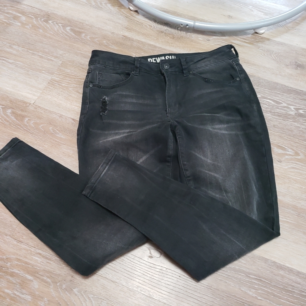 Skinny jeans